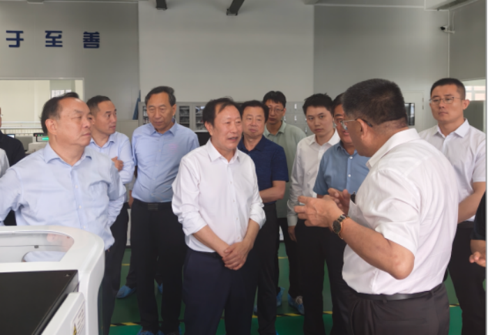 Shandong CPPCC Tech Officials Visit DFAIC Spectrometer for Innovation Inspection